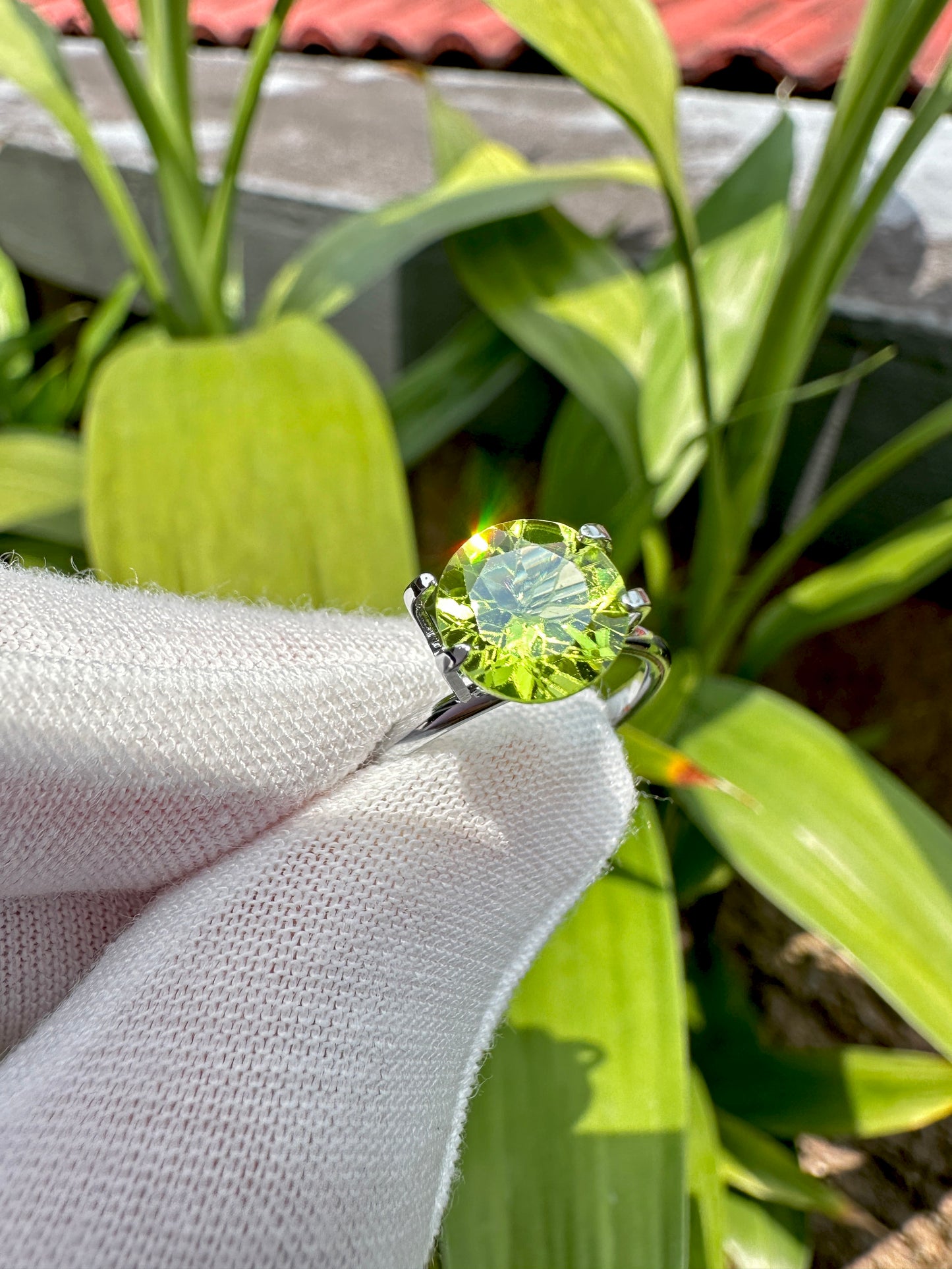 Natural Peridot | 1.90 Carats